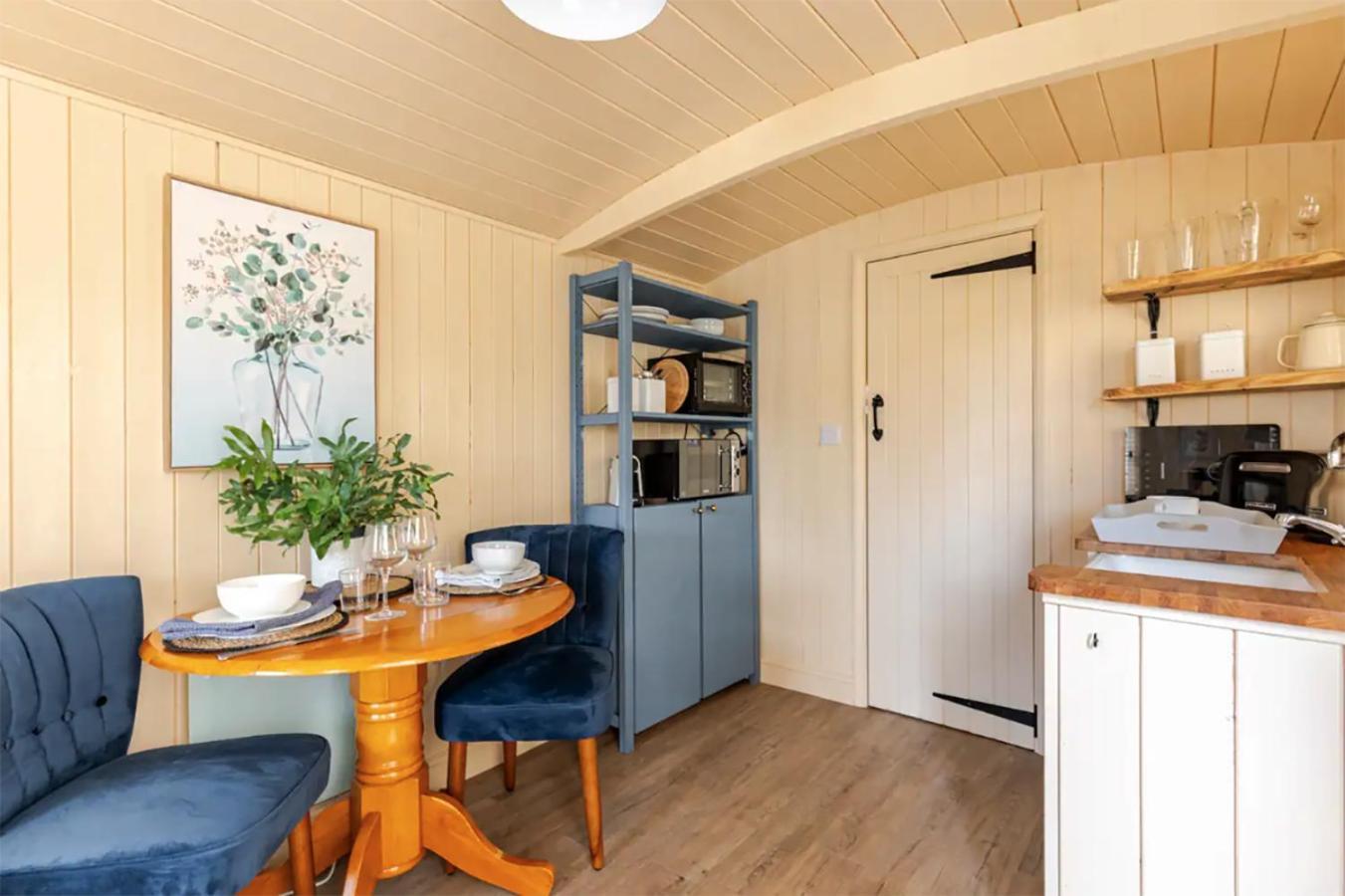 Shepherd'S Hut, Μπαθ Εξωτερικό φωτογραφία